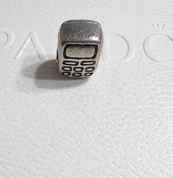Authentic Pandora Cellphone Charm - Picture 6 of 6